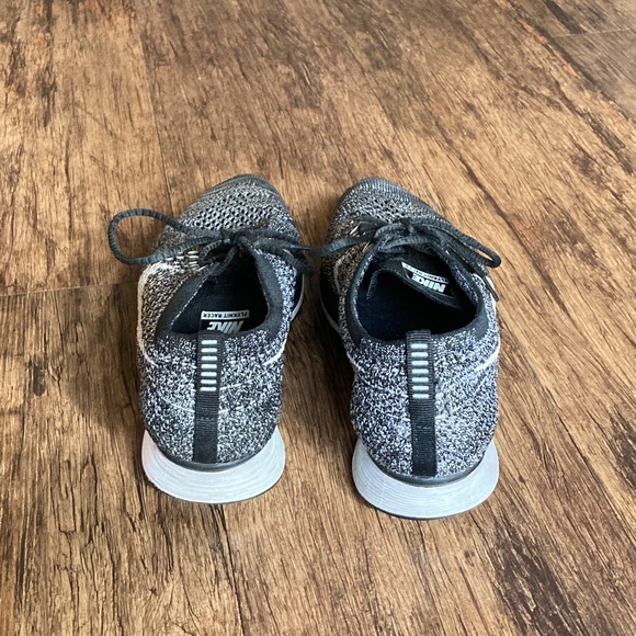 Nike Flyknit Racer - Oreo 2.0 W8/M6.5 - Picture 5 of 5